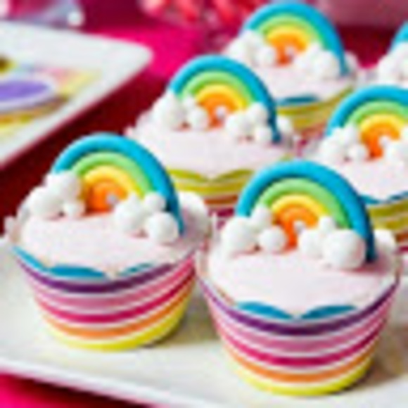 Meet your Posher, Jessica - Picture 1 of 1